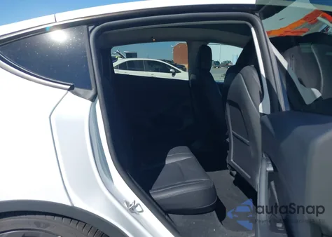 2023 Tesla Model Y Performance Dual Motor All-Wheel Drive from USA, damaged, VIN 7SAYGDEF6PF801002